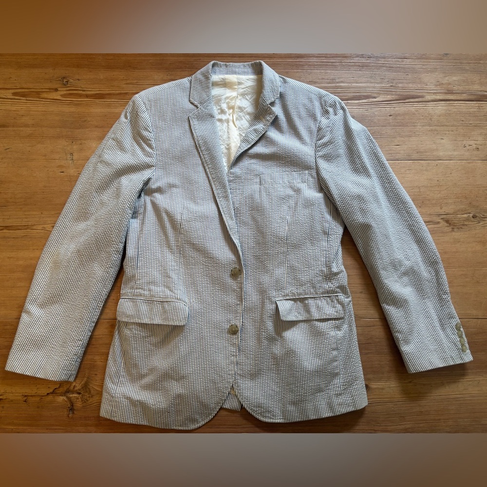 J. Crew Sear Sucker Suit, jacket 40/R, pants 33W/30L
